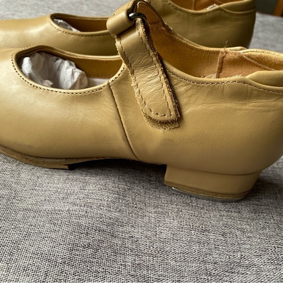 Sansha youth Tan Leather Tap shoes TA24L TEE-SOFIETTE, Size: 4.5 - Picture 6 of 7